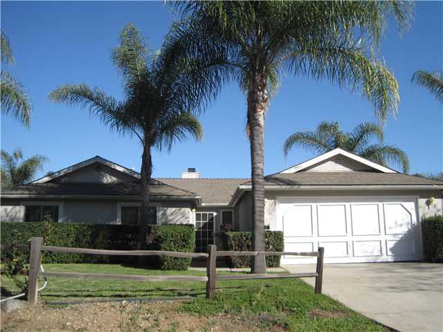 8937 Lakeview Rd, Lakeside, CA 92040 photo 1