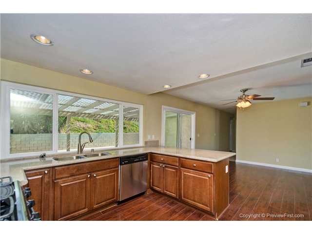 12529 Mustang Dr, Poway, CA 92064 photo 8