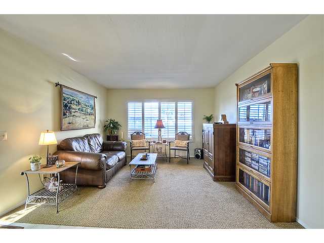 1751 Red Barn Rd, Encinitas, CA 92024 photo 3