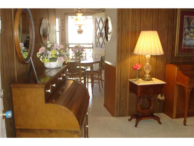 299 Seagull Ln, Oceanside, CA 92057 photo 3