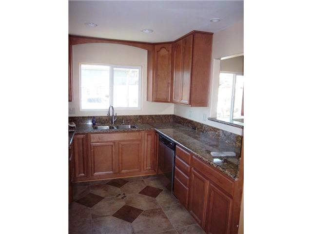 9753 Hirsch Rd, Santee, CA 92071 photo 2