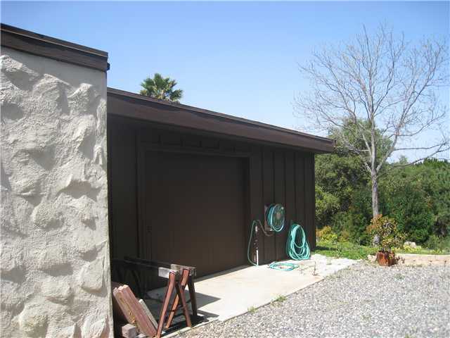 1660 Camino De Nog, Fallbrook, CA 92028 photo 3