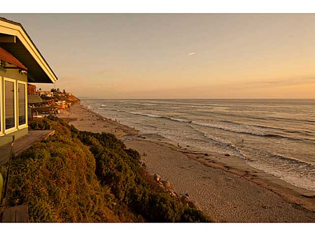 220 5th St, Encinitas, CA 92024 photo 2