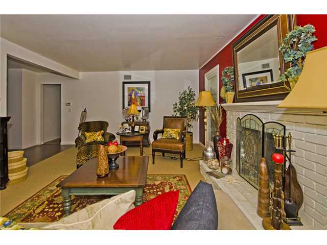 13460 Sagewood Dr, Poway, CA 92064 photo 4