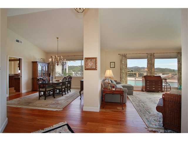 15454 Oakstand Ct, Poway, CA 92064 photo 3