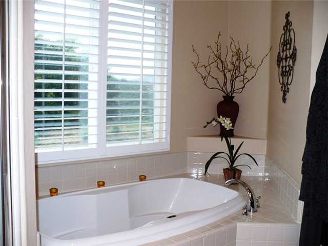 3528 Vista Laguna Rd, Fallbrook, CA 92028 photo 9