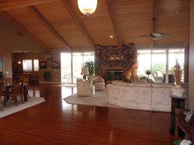 1524 Via Vis, Fallbrook, CA 92028 photo 5