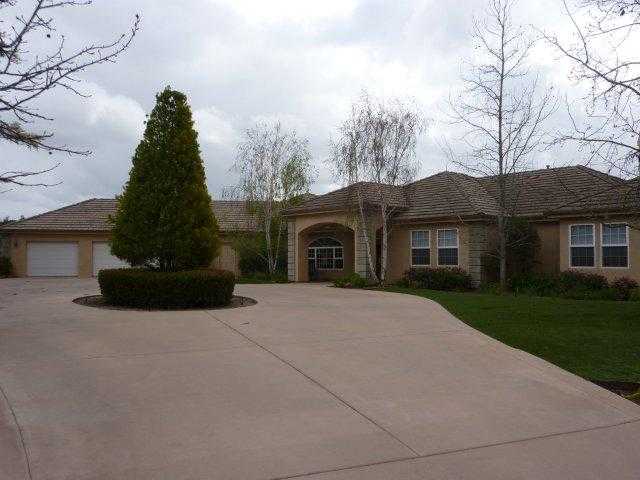 1524 Via Vis, Fallbrook, CA 92028 photo 2