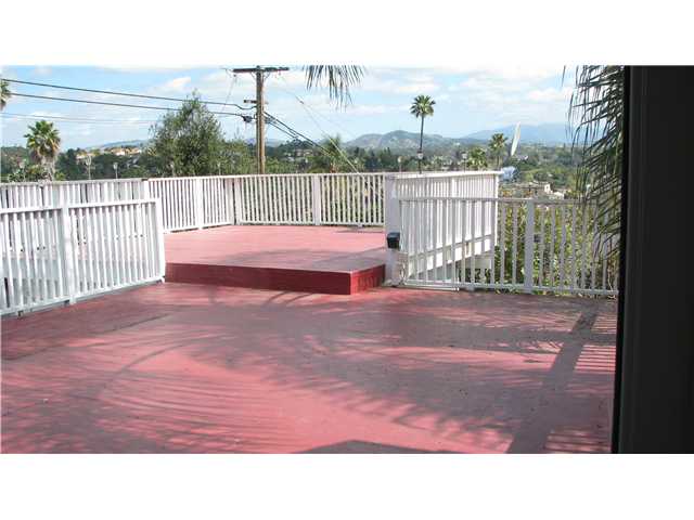 436 W Alvarado St, Fallbrook, CA 92028 photo 22