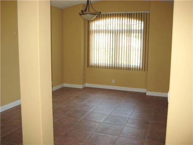 556 Hilbert Dr, Fallbrook, CA 92028 photo 6