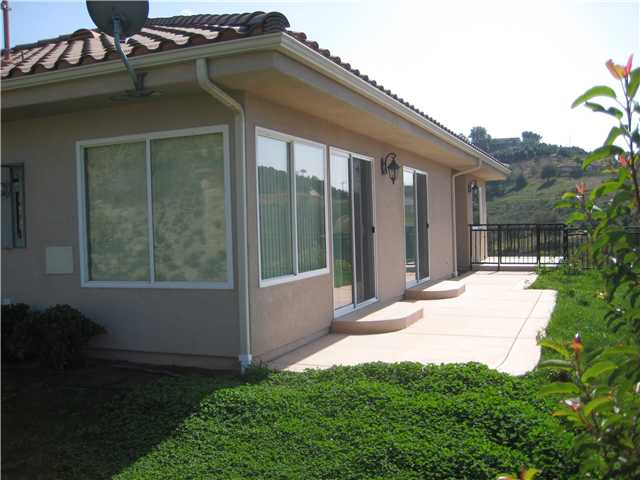 556 Hilbert Dr, Fallbrook, CA 92028 photo 15