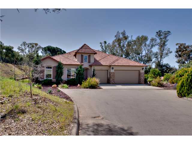 1829 Balentine Dr, Alpine, CA 91901 photo 1