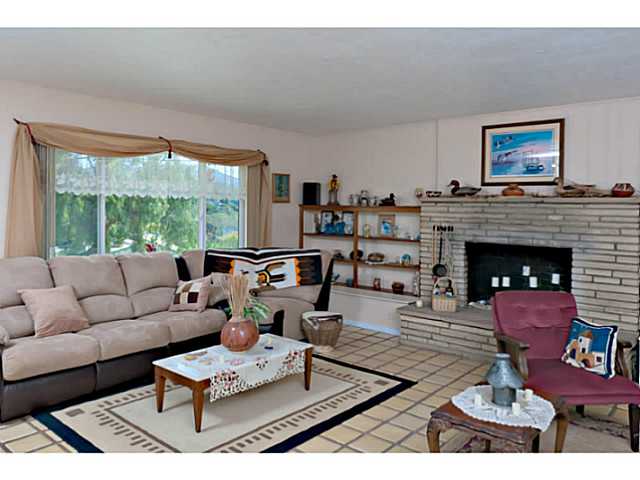 10306 Challenge Blvd, La Mesa, CA 91941 photo 4