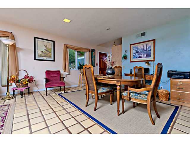 10306 Challenge Blvd, La Mesa, CA 91941 photo 6