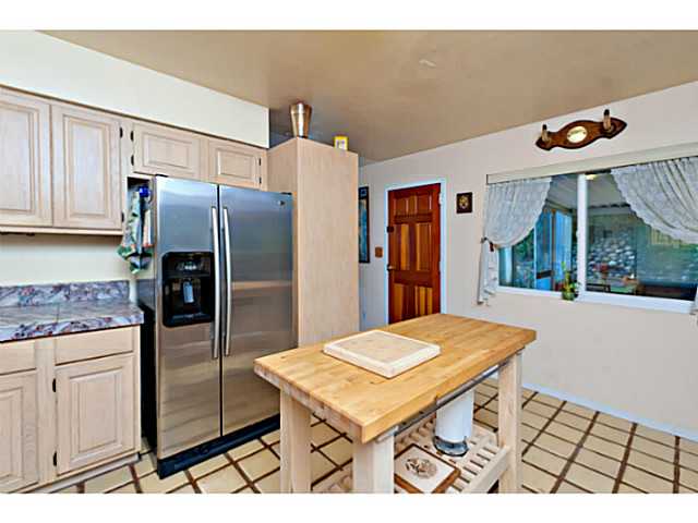 10306 Challenge Blvd, La Mesa, CA 91941 photo 8