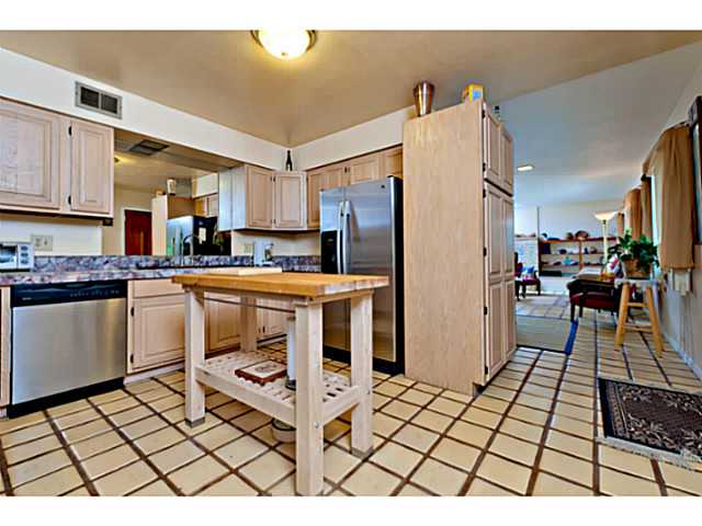 10306 Challenge Blvd, La Mesa, CA 91941 photo 7