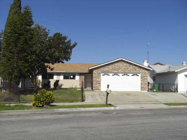 727 Arthur Ave, Oceanside, CA 92057 photo 1