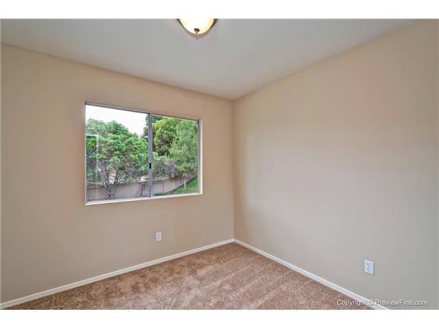 1392 Crestview Dr, Oceanside, CA 92056 photo 20