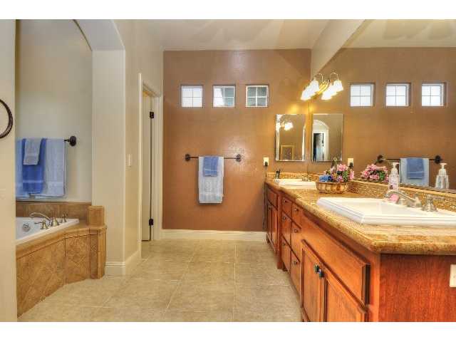 1433 Singletree Pl, Fallbrook, CA 92028 photo 17