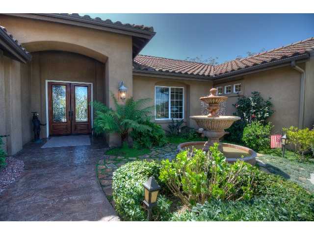 1433 Singletree Pl, Fallbrook, CA 92028 photo 1