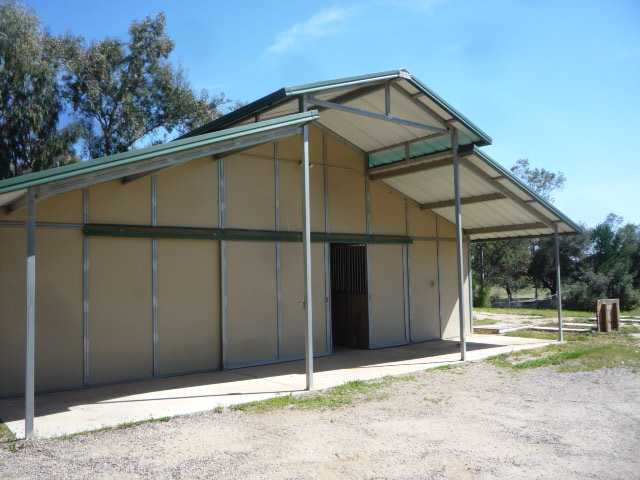 644 Anderson Rd, Alpine, CA 91901 photo 2