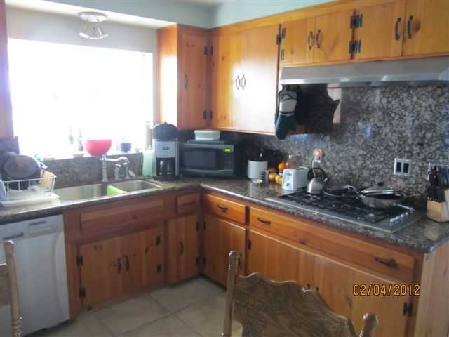 9332 Emerald Grove Ave, Lakeside, CA 92040 photo 4