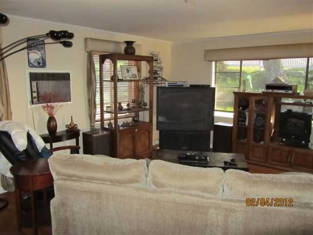 9332 Emerald Grove Ave, Lakeside, CA 92040 photo 2