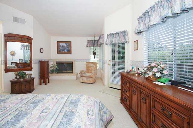 1174 Sea Larke Dr, Fallbrook, CA 92028 photo 5