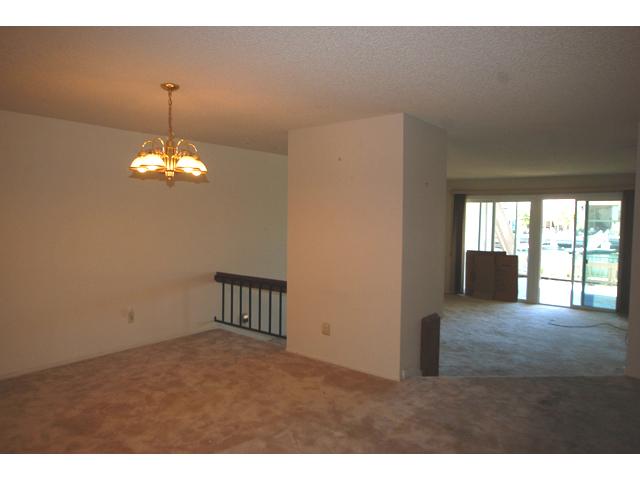 79 Kingston Ct, Coronado, CA 92118 photo 3