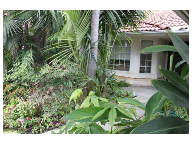 715 Rivertree Dr, Oceanside, CA 92058 photo 7