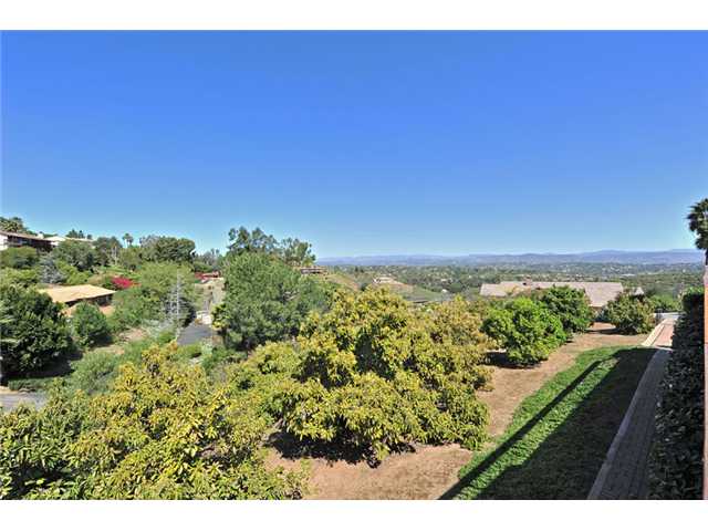 1212 Via Privada Rd, Escondido, CA 92029 photo 20