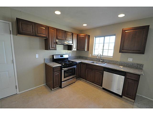 9047 Willowgrove Pl, Santee, CA 92071 photo 3
