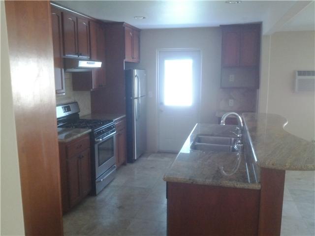 10464 Loma Rancho Dr, Spring Valley, CA 91978 photo 6