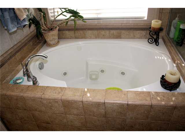 1055 Greenway Rd, Oceanside, CA 92057 photo 22