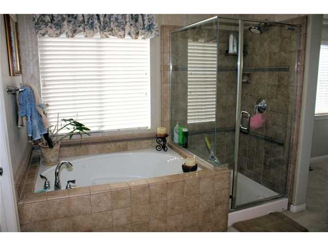 1055 Greenway Rd, Oceanside, CA 92057 photo 13
