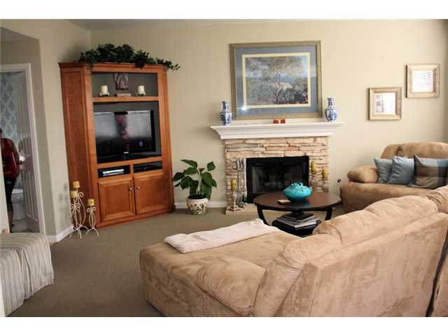 1055 Greenway Rd, Oceanside, CA 92057 photo 11