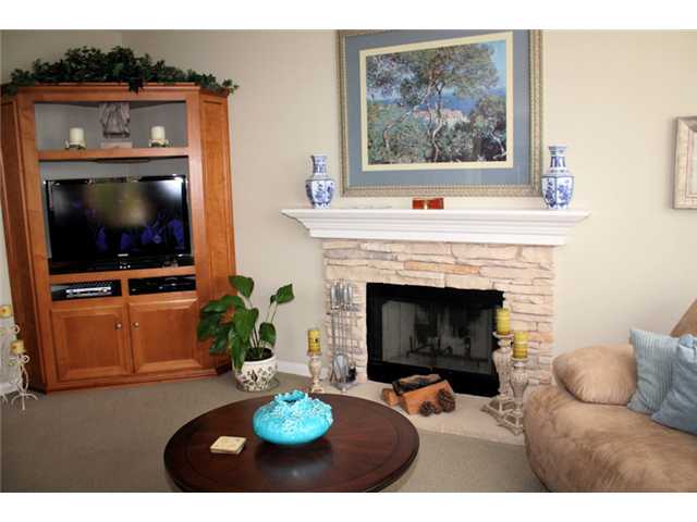 1055 Greenway Rd, Oceanside, CA 92057 photo 12