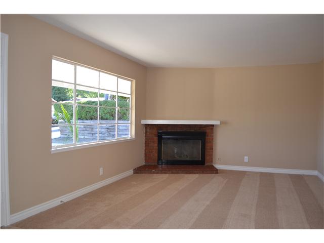 2441 Sarbonne Dr, Oceanside, CA 92054 photo 5