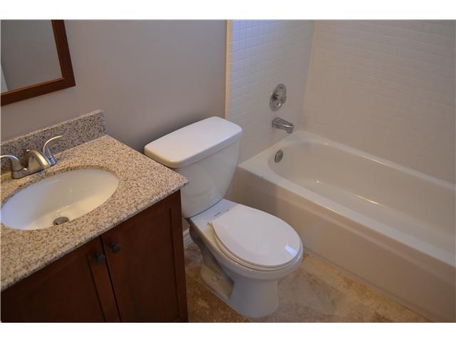 2441 Sarbonne Dr, Oceanside, CA 92054 photo 9