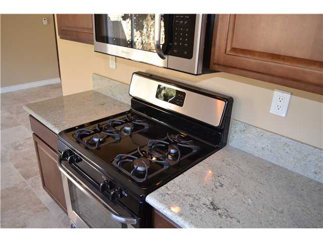 2441 Sarbonne Dr, Oceanside, CA 92054 photo 3