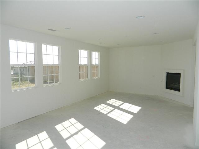 1169 Breakaway Dr, Oceanside, CA 92057 photo 5