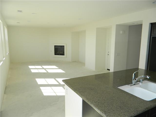 1169 Breakaway Dr, Oceanside, CA 92057 photo 3