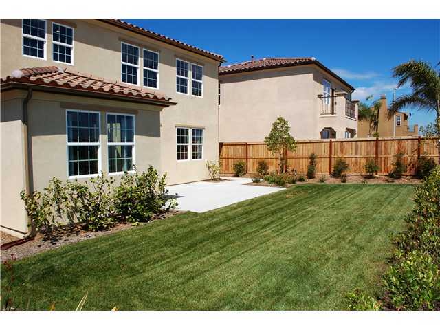 1181 Breakaway Dr, Oceanside, CA 92057 photo 2