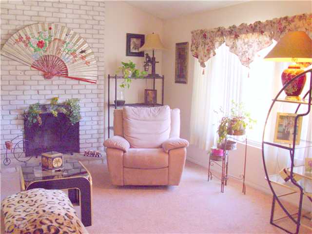 14994 Amso St, Poway, CA 92064 photo 4
