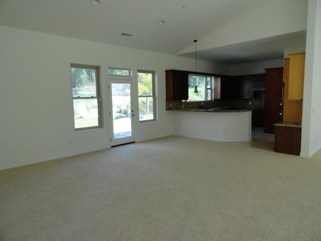 3115 Rancho Oaks Ln, Spring Valley, CA 91978 photo 5