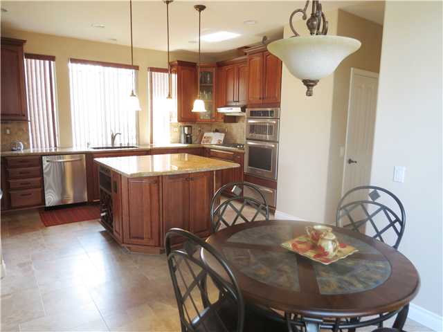 230 Borrego Ct, Oceanside, CA 92057 photo 10