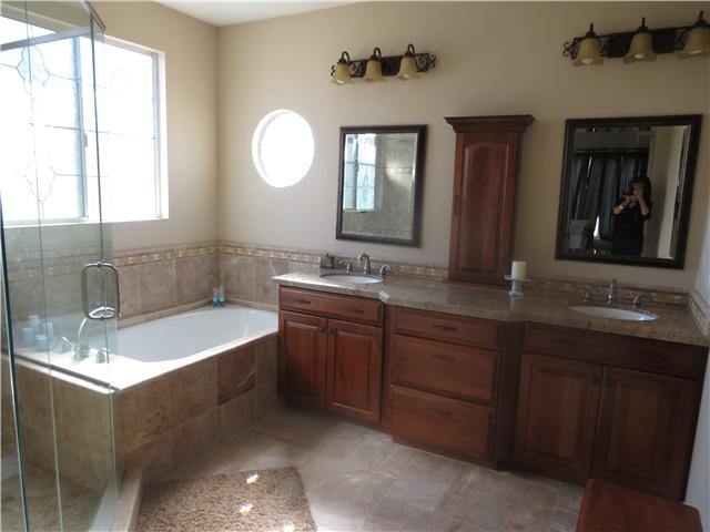 230 Borrego Ct, Oceanside, CA 92057 photo 14