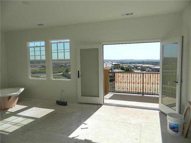 1157 Breakaway Dr, Oceanside, CA 92057 photo 8