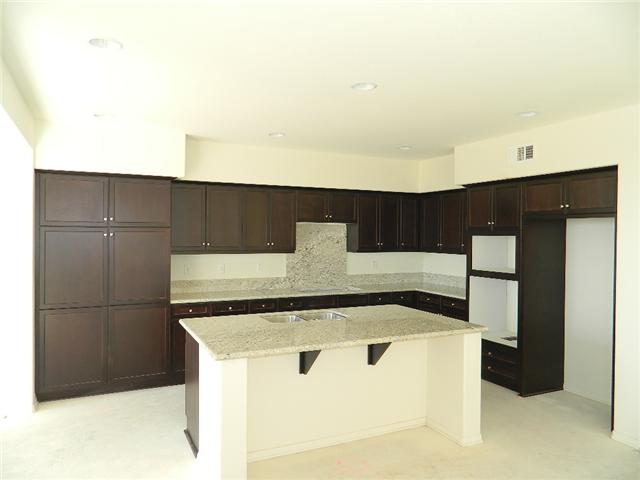 1157 Breakaway Dr, Oceanside, CA 92057 photo 3