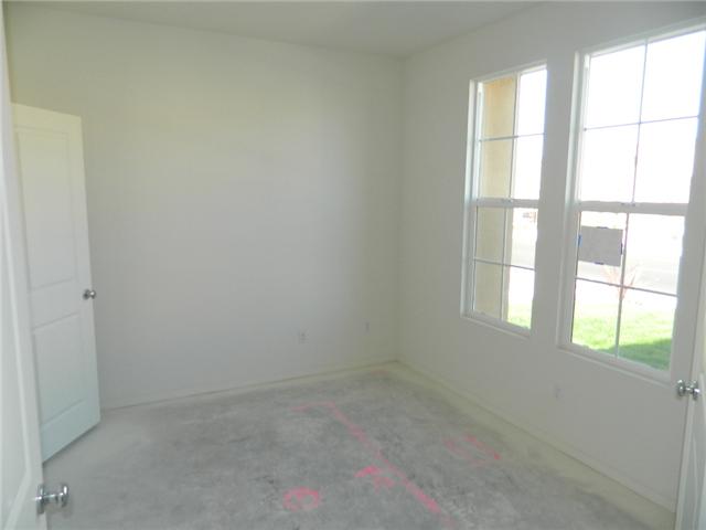 1157 Breakaway Dr, Oceanside, CA 92057 photo 6